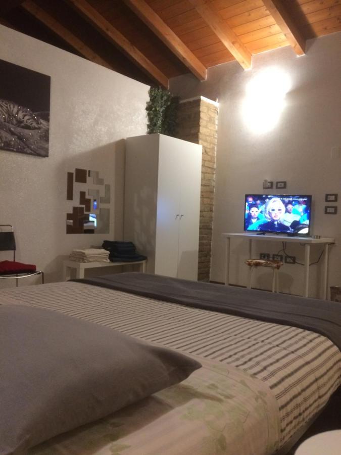 Welcome B&B Лоди Экстерьер фото
